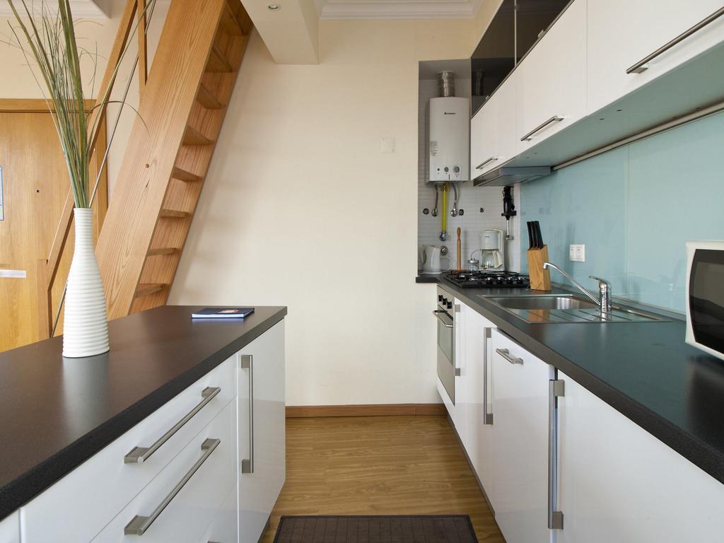 City Stays Chiado Apartments Lisbon Ruang foto